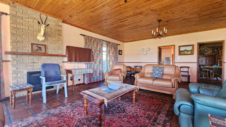 3 Bedroom Property for Sale in Stilbaai Wes Western Cape